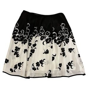 White House Black Market Floral Silk Skirt Size 4